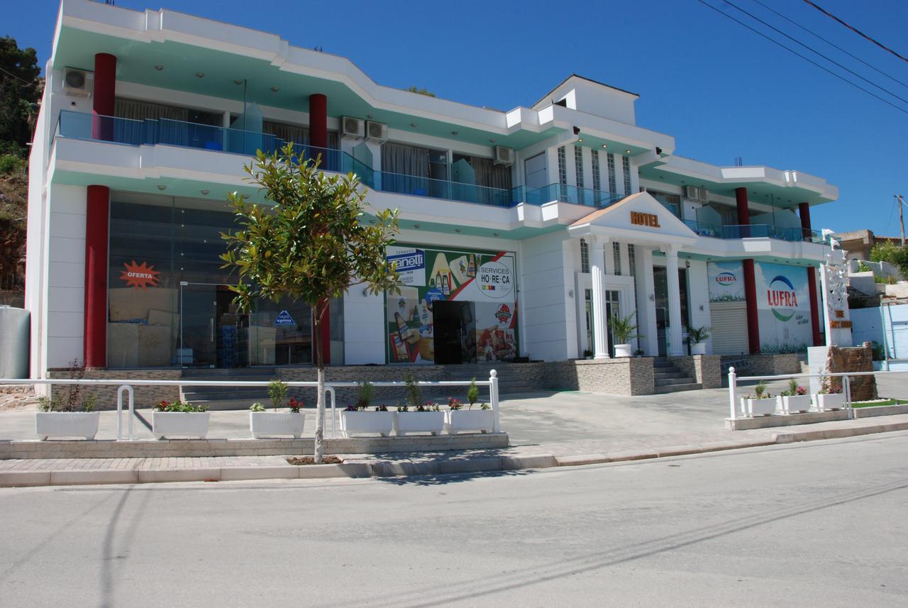 The City Gate Hotel Sarandë Buitenkant foto